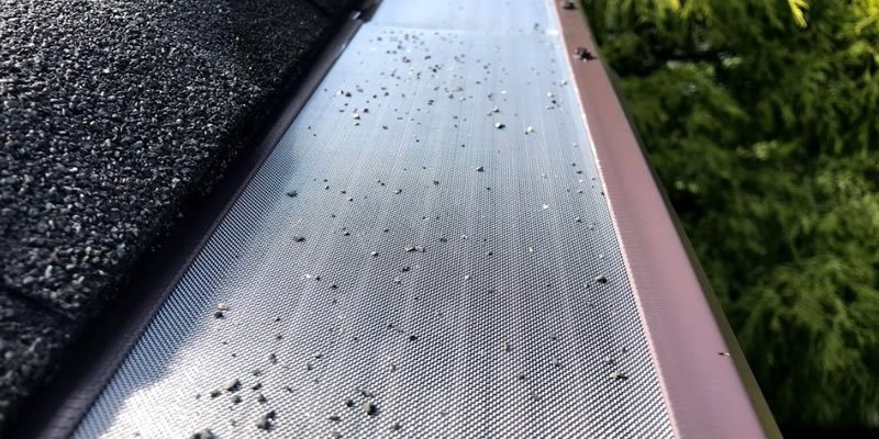 gutter-gaurd-805-gutters